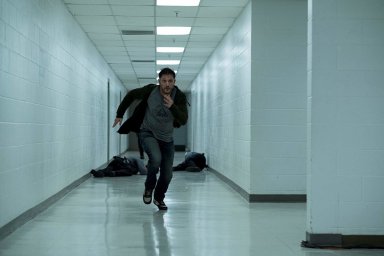 Кадры из фильма Веном (Venom)