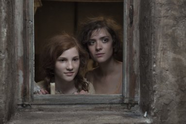 Кадры из сериала Вавилон-Берлин (Babylon Berlin)