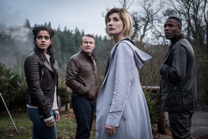 Кадры из фильма Доктор Кто: Женщина, которая упала на Землю (Doctor Who: The Woman Who Fell to Earth)
