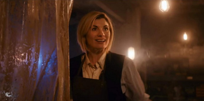 Кадры из фильма Доктор Кто: Женщина, которая упала на Землю (Doctor Who: The Woman Who Fell to Earth)