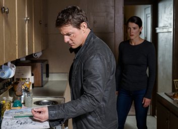 Кадры из фильма Джек Ричер 2: Никогда не возвращайся (Jack Reacher: Never Go Back) Кадры из фильма Джек Ричер 2: Никогда не возвращайся (Jack Reacher: Never Go Back)
