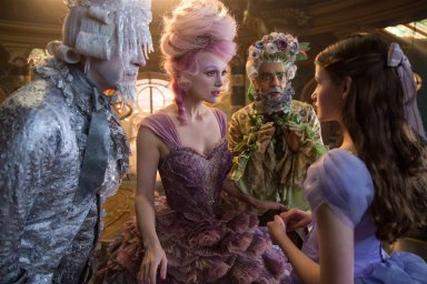 Кадры из фильма Щелкунчик и четыре королевства (The Nutcracker and the Four Realms)