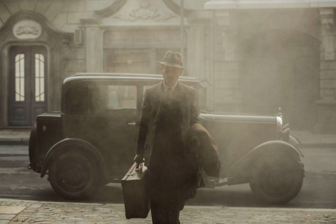 Кадры из сериала Вавилон-Берлин (Babylon Berlin)