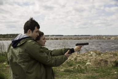 Кадры из фильма Два билета домой