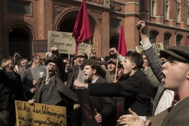 Кадры из сериала Вавилон-Берлин (Babylon Berlin)