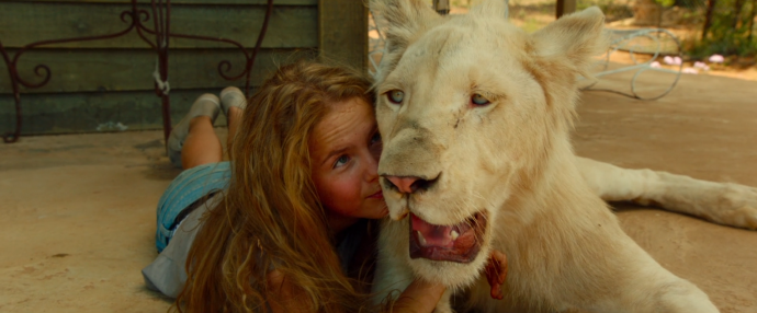 Кадры из фильма Девочка Миа и белый лев (Mia et le lion blanc)
